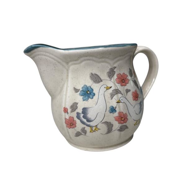 Vintage Country Classics Creamer – White Country Geese Duck Floral Pattern Japan - Picture 2 of 9